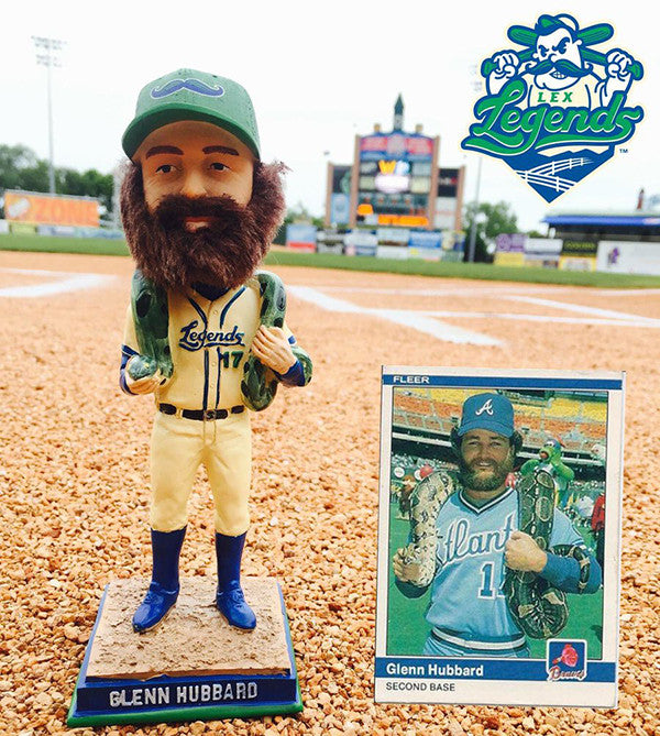 Bobbleheads with Cards