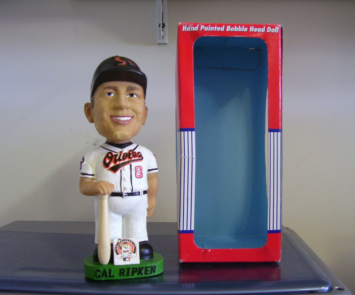 Cal Ripken Bobblehead — BobblesGalore