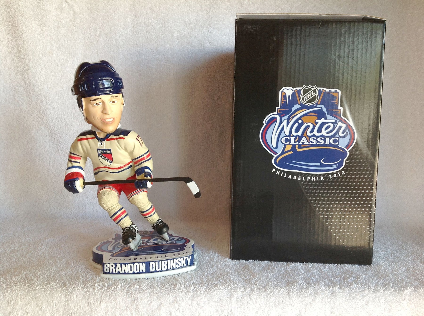 Brandon Dubinsky Bobblehead - BobblesGalore