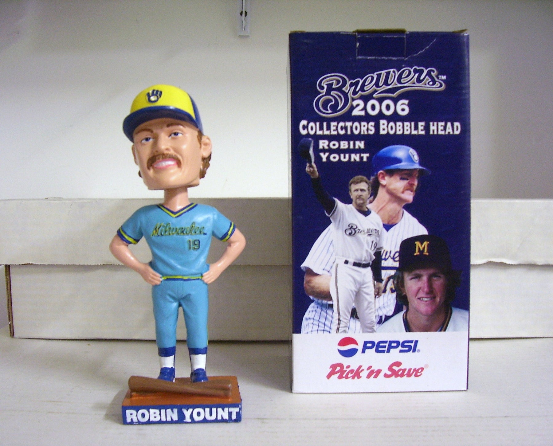 Robin Yount Bobblehead — BobblesGalore