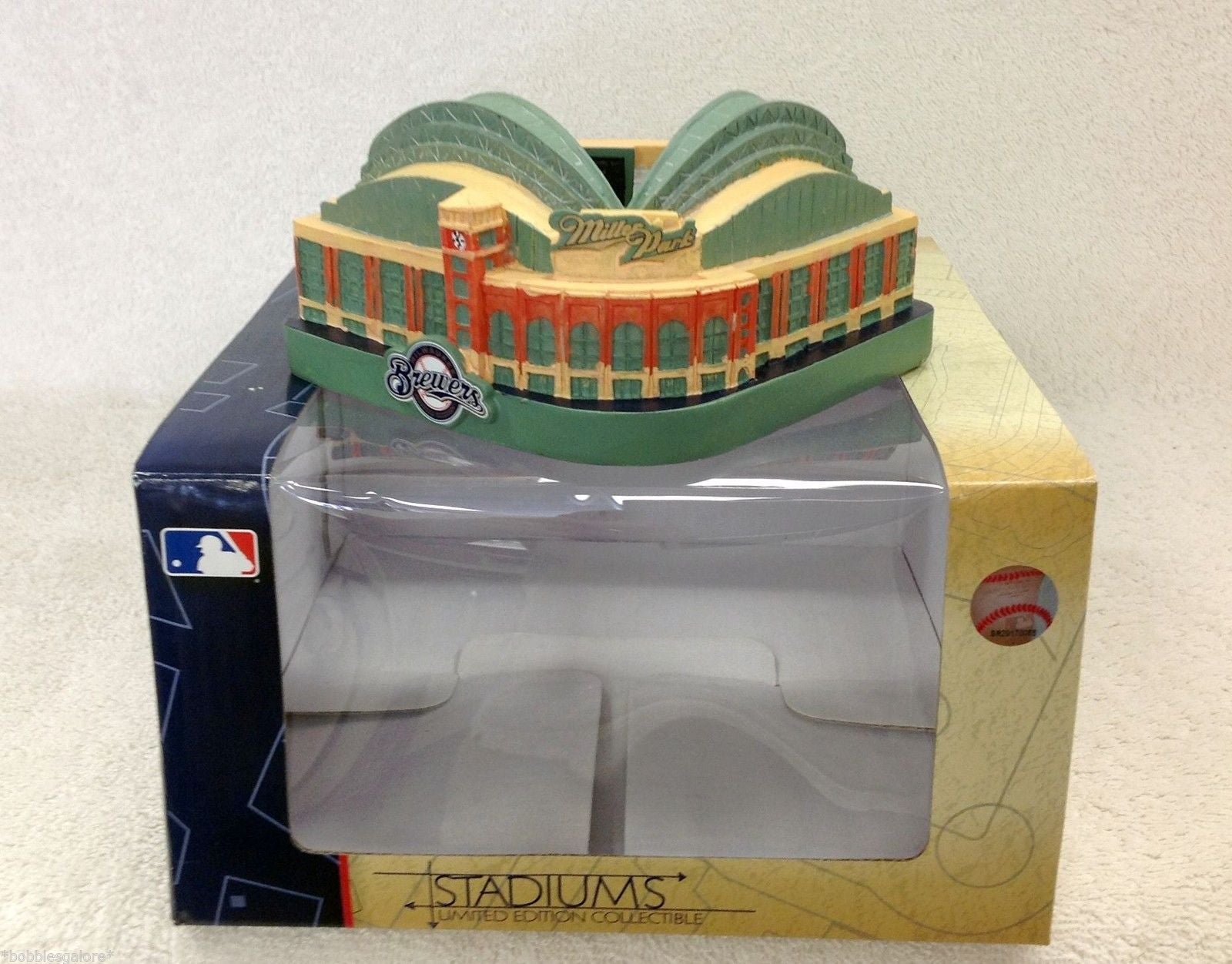 Miller Park Milwaukee Brewers Replica Stadium 2010 Milwaukee Brewers Bobblehead