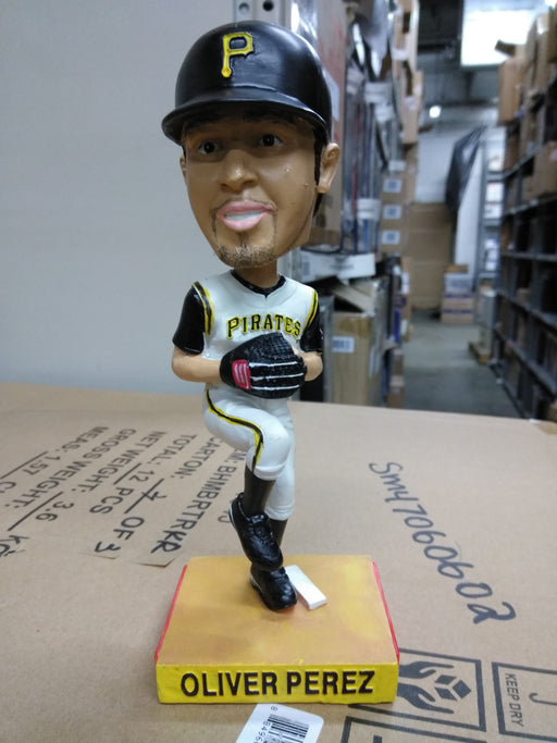 Oliver Perez Pittsburgh Pirates  Bobblehead 