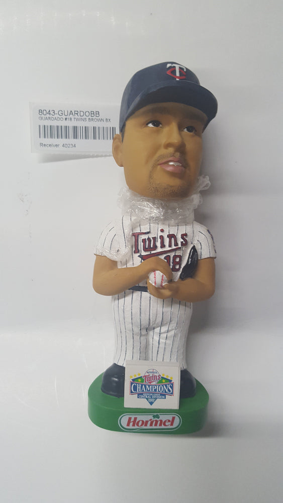 GUARDADO #18 TWINS BROWN BX Bobblehead
