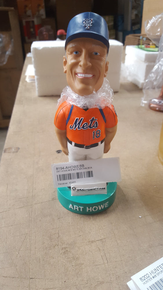 ART HOWE #18 METS BROWN BOX Bobblehead