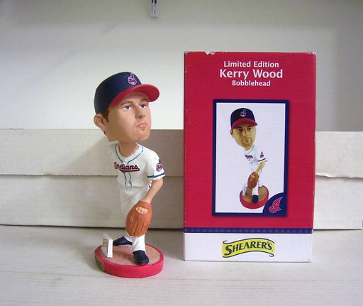 Kerry Wood Bobblehead - BobblesGalore