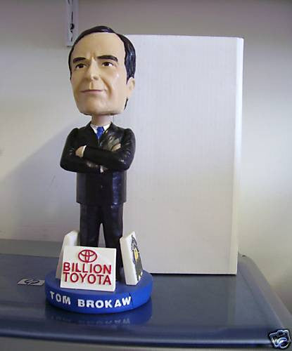 Tom Brokaw Bobblehead - BobblesGalore